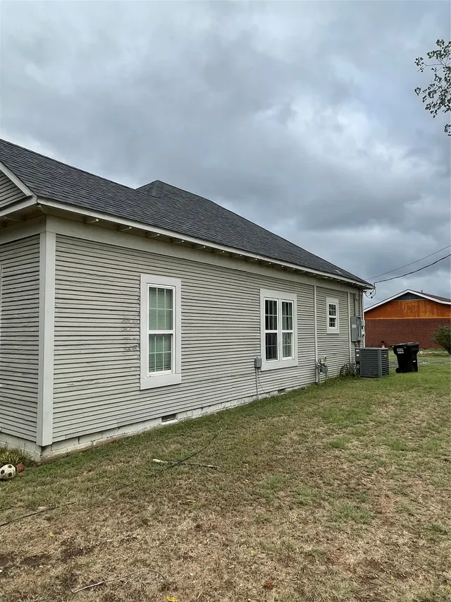 Photo 2 — 18878 J H Nance, Oakland, OK 73446