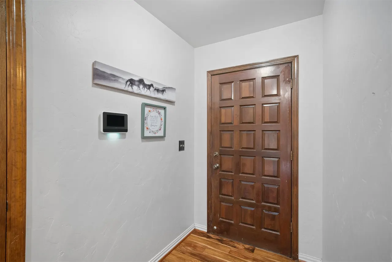 Photo 4 — 208 N Hemlock Avenue, Broken Arrow, OK 74012