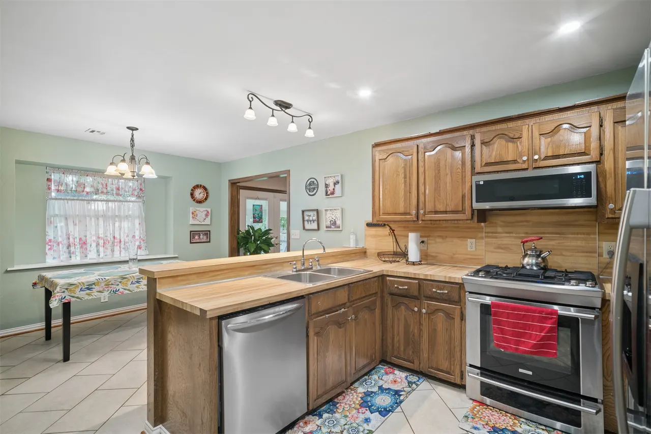 Photo 15 — 208 N Hemlock Avenue, Broken Arrow, OK 74012