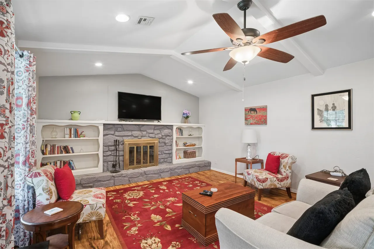 Photo 8 — 208 N Hemlock Avenue, Broken Arrow, OK 74012
