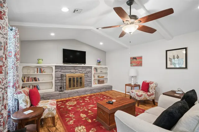 Photo 8 — 208 N Hemlock Avenue, Broken Arrow, OK 74012