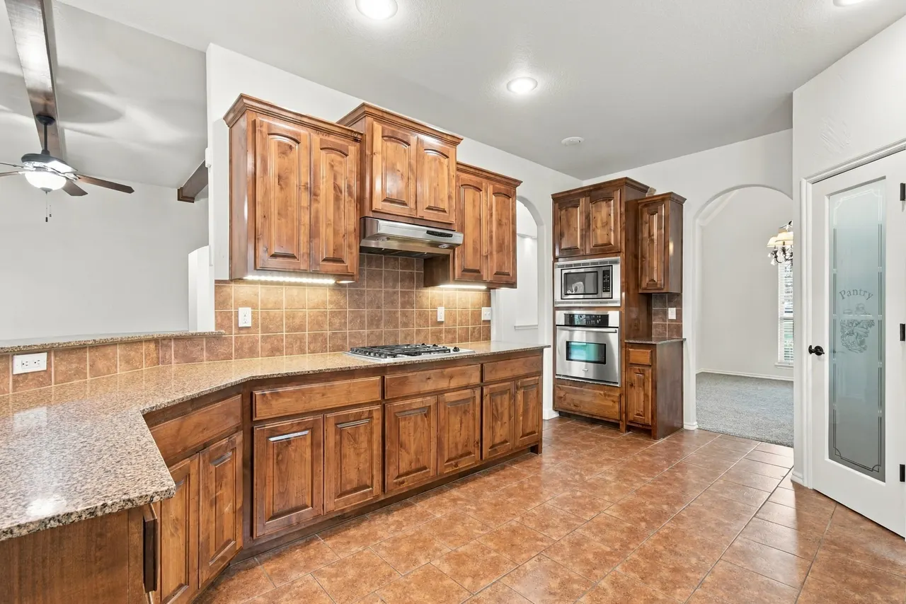 Photo 9 — 14239 S Kingston Avenue, Bixby, OK 74008