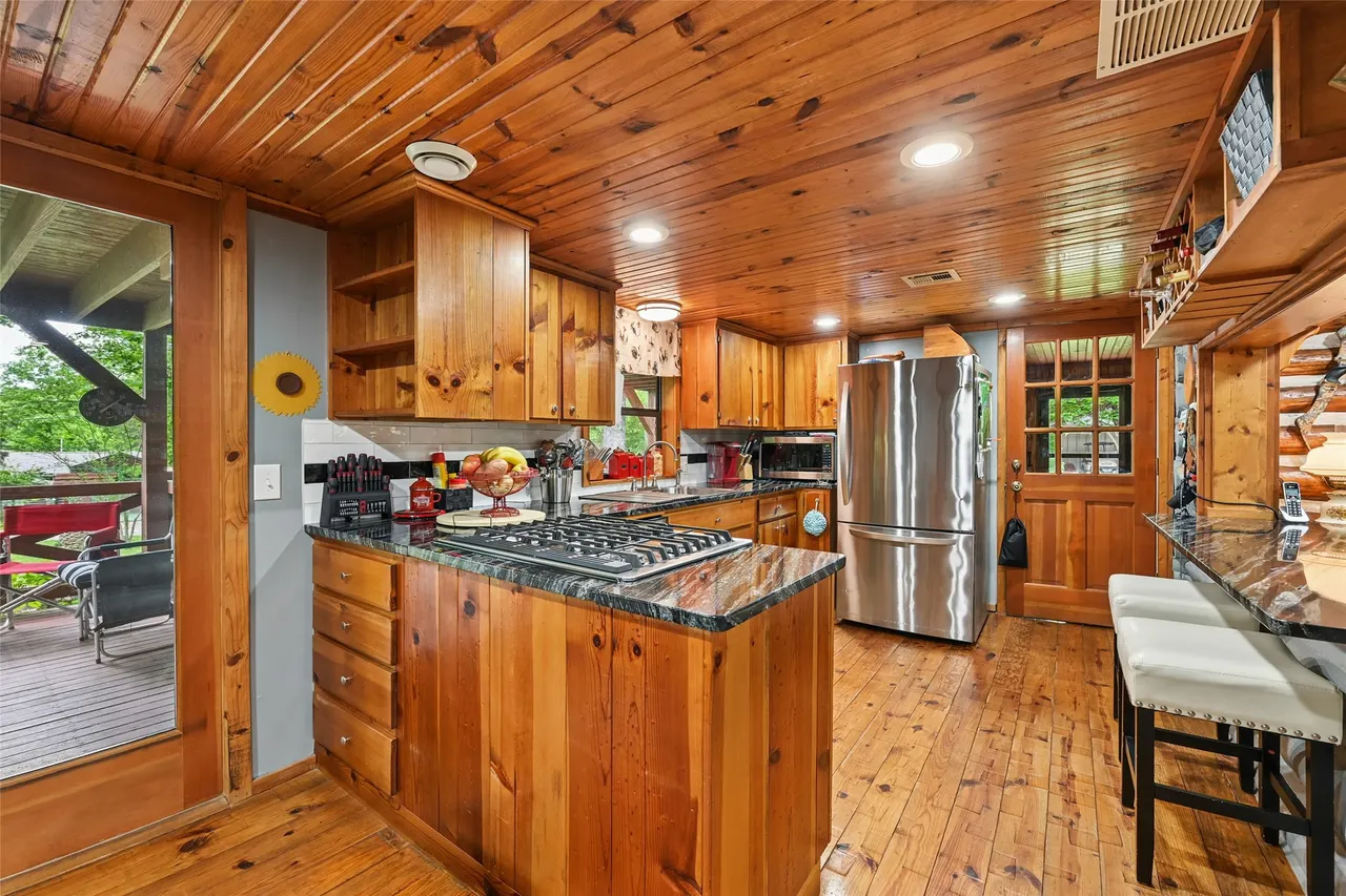 Photo 12 — 91 Crest Drive, Locust Grove, OK 74352