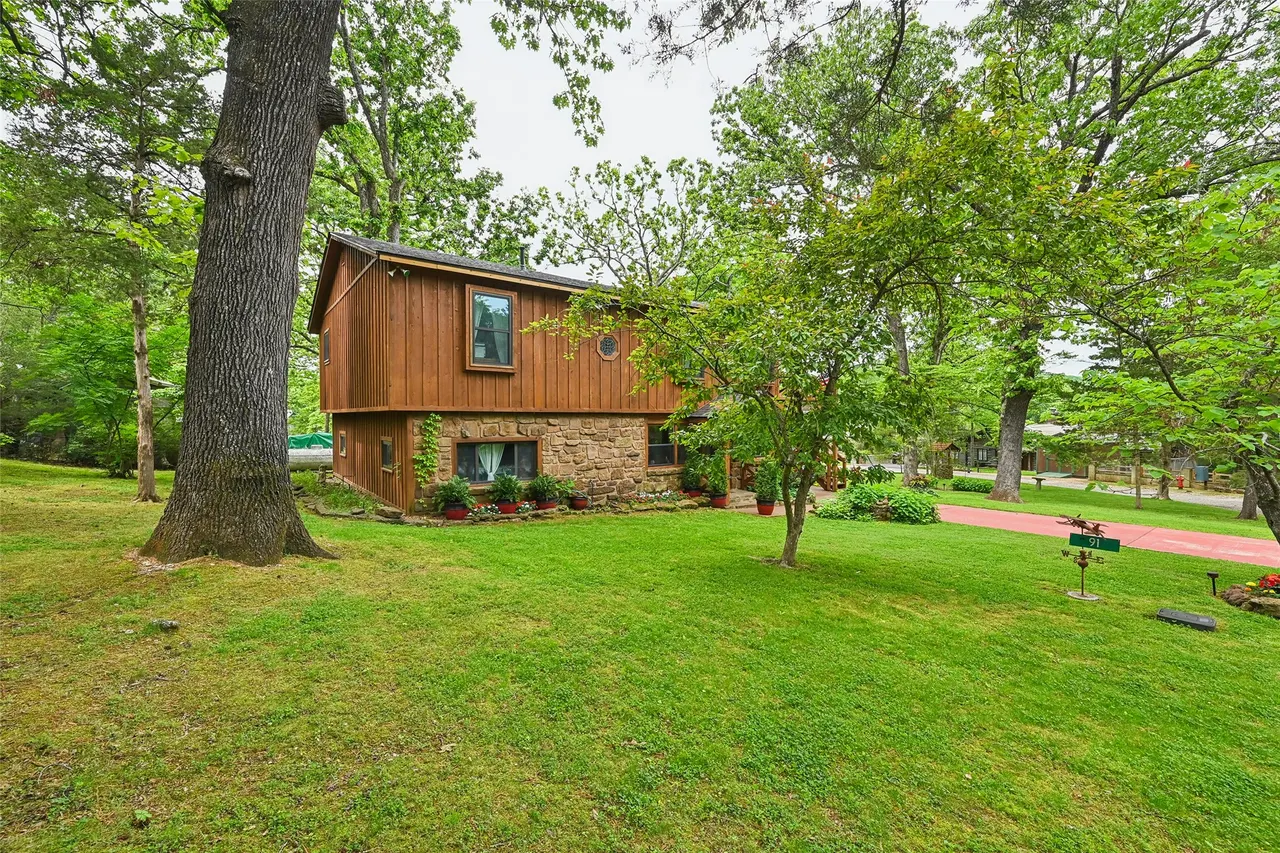 Photo 4 — 91 Crest Drive, Locust Grove, OK 74352