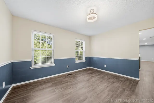 Photo 7 — 3323 S 72ND WestAvenue, Tulsa, OK 74107