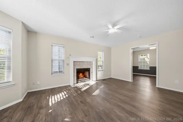 Photo 6 — 3323 S 72ND WestAvenue, Tulsa, OK 74107