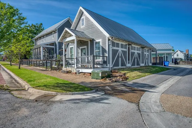 Photo 4 — 37 Firefly Lane, Carlton Landing, OK 74432
