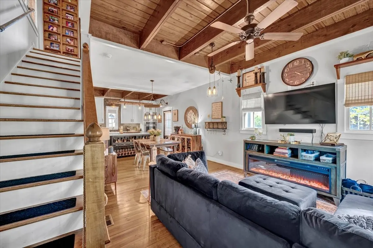 Photo 9 — 37 Firefly Lane, Carlton Landing, OK 74432