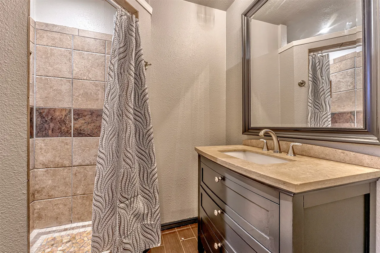 Photo 23 — 1114 Osage Street, Ardmore, OK 73401