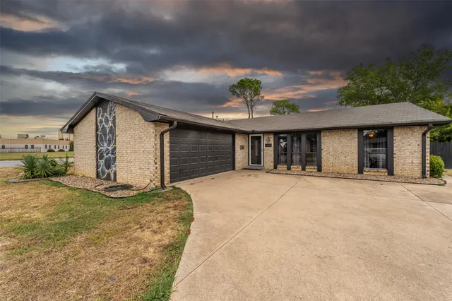 Photo 2 — 1114 Osage Street, Ardmore, OK 73401