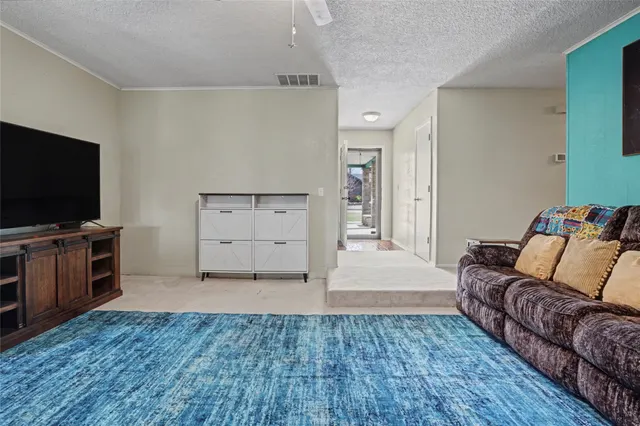 Photo 5 — 4914 S Bahama Avenue, Sand Springs, OK 74063