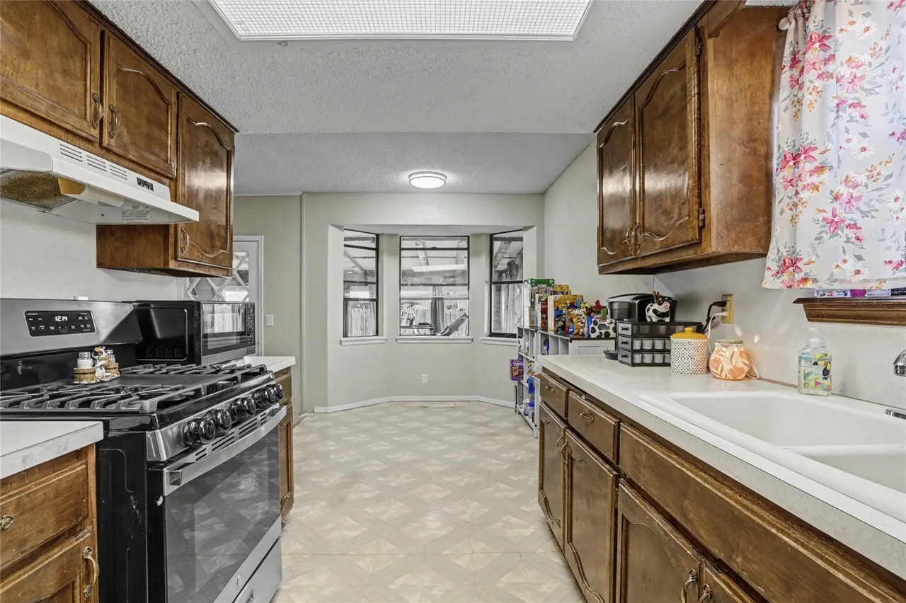 Photo 9 — 4914 S Bahama Avenue, Sand Springs, OK 74063