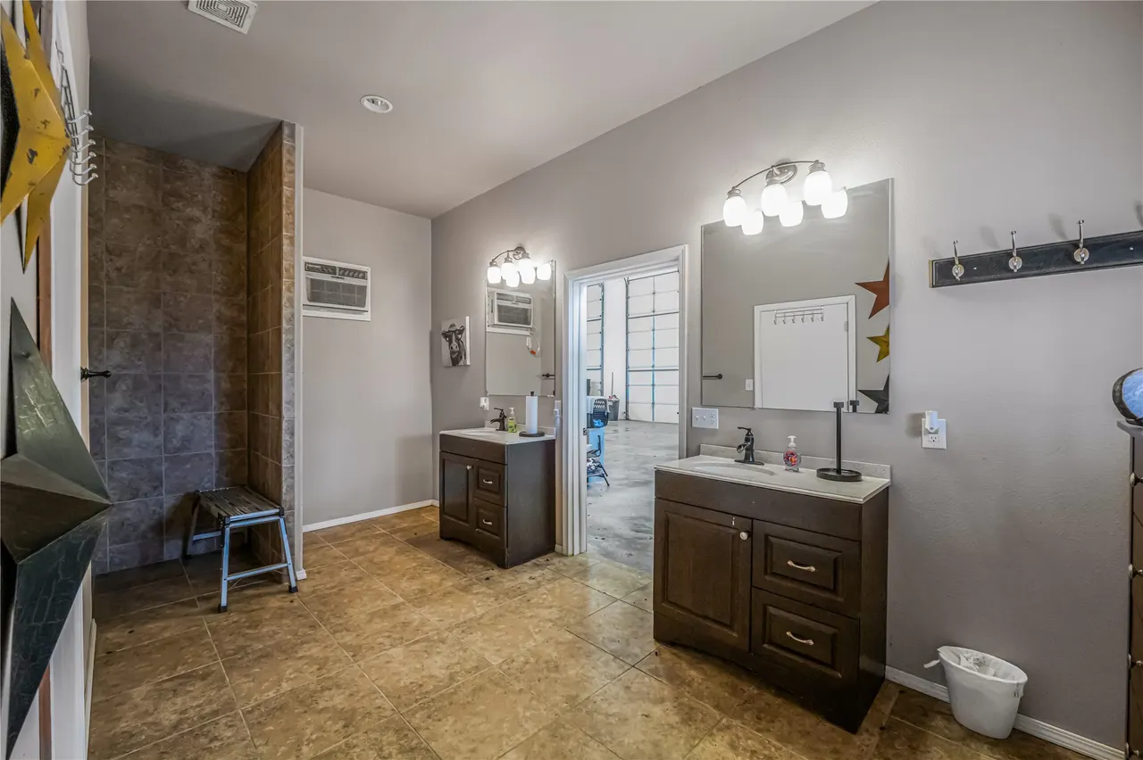 Photo 68 — 105818 S 4280 Road, Checotah, OK 74426