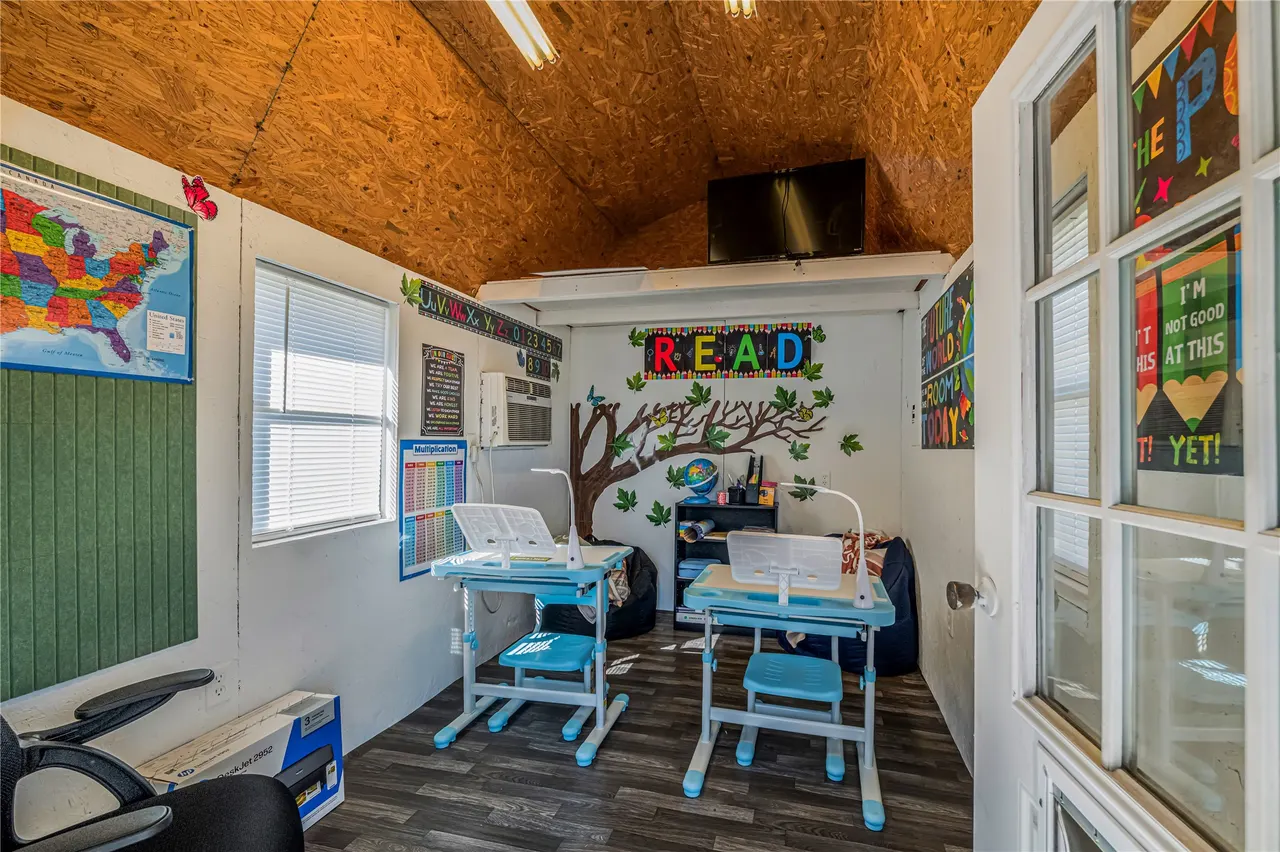 Photo 62 — 105818 S 4280 Road, Checotah, OK 74426