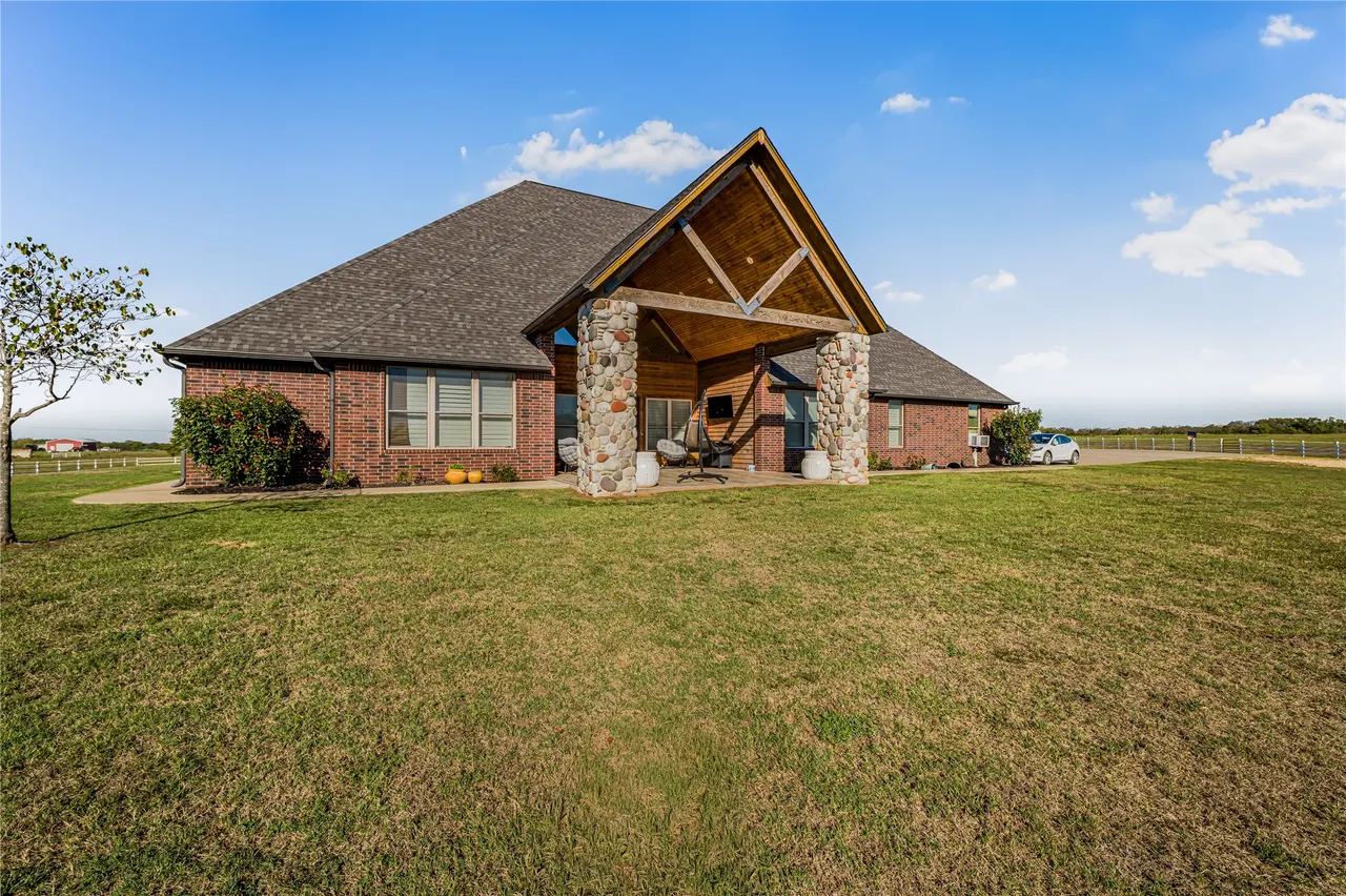Photo 2 — 105818 S 4280 Road, Checotah, OK 74426