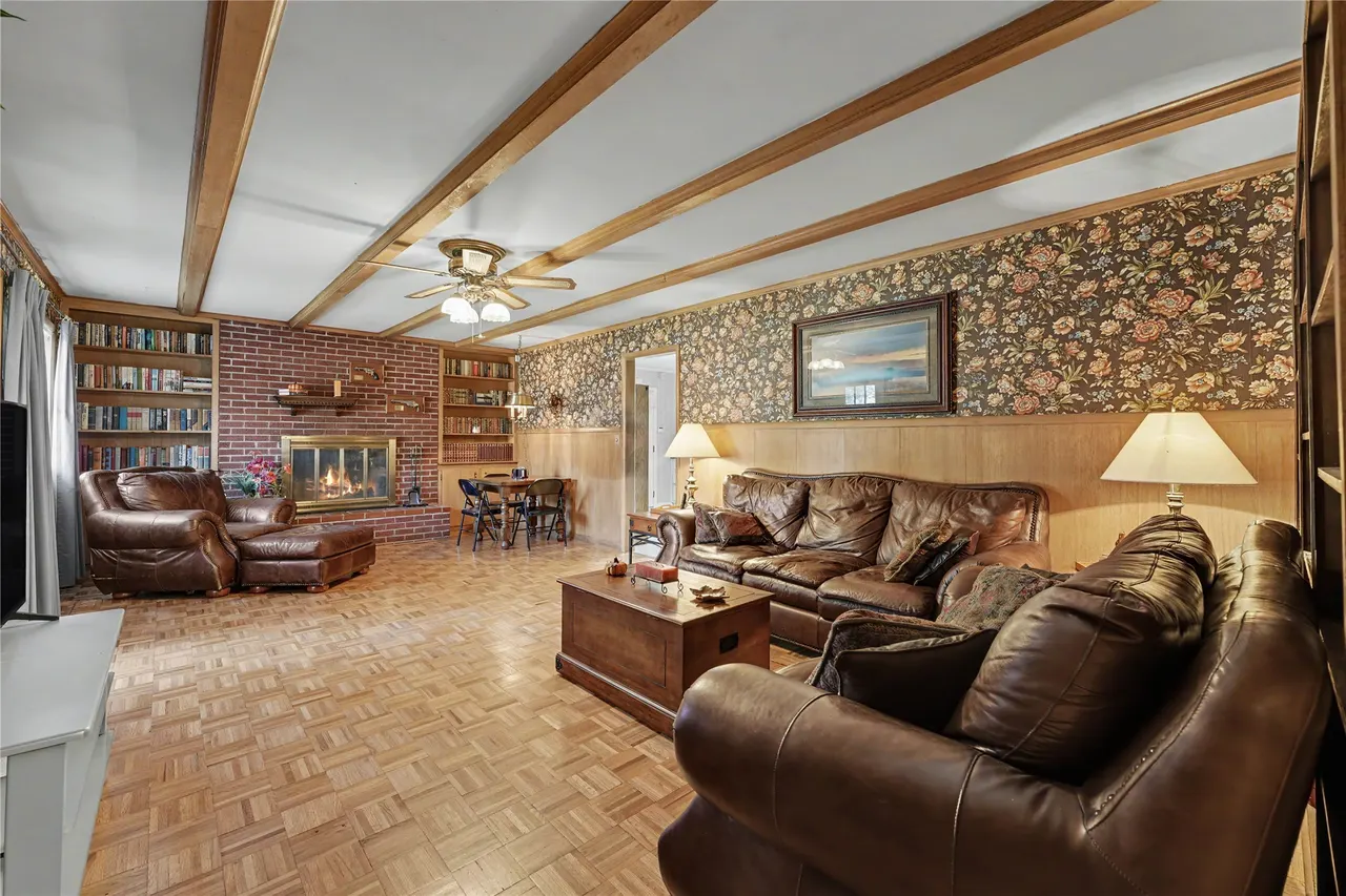 Photo 11 — 700 SE 10th Street, Pryor, OK 74361