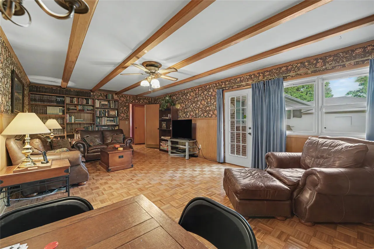 Photo 12 — 700 SE 10th Street, Pryor, OK 74361