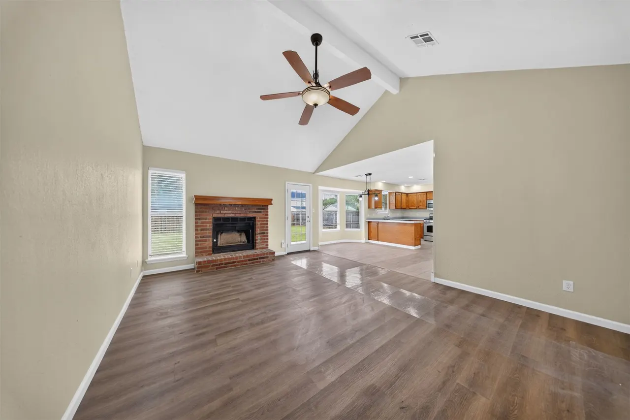 Photo 11 — 8232 N 127th Avenue E, Owasso, OK 74055