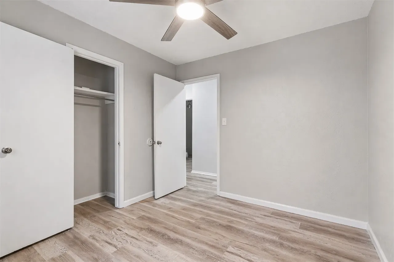 Photo 21 — 710 White Rock, Marietta, OK 73448