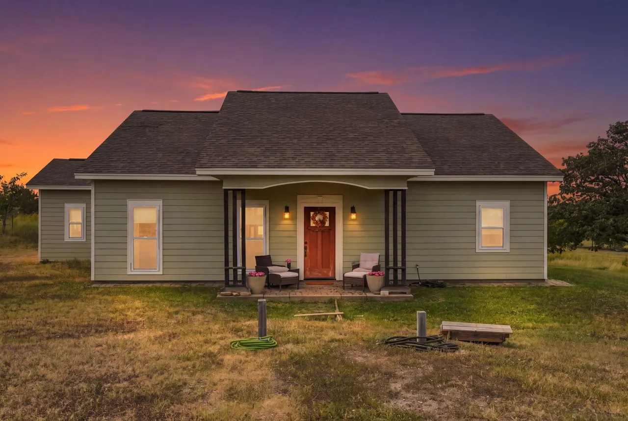 Front exterior — 8750 S 337th West Avenue, Mannford, OK 74044