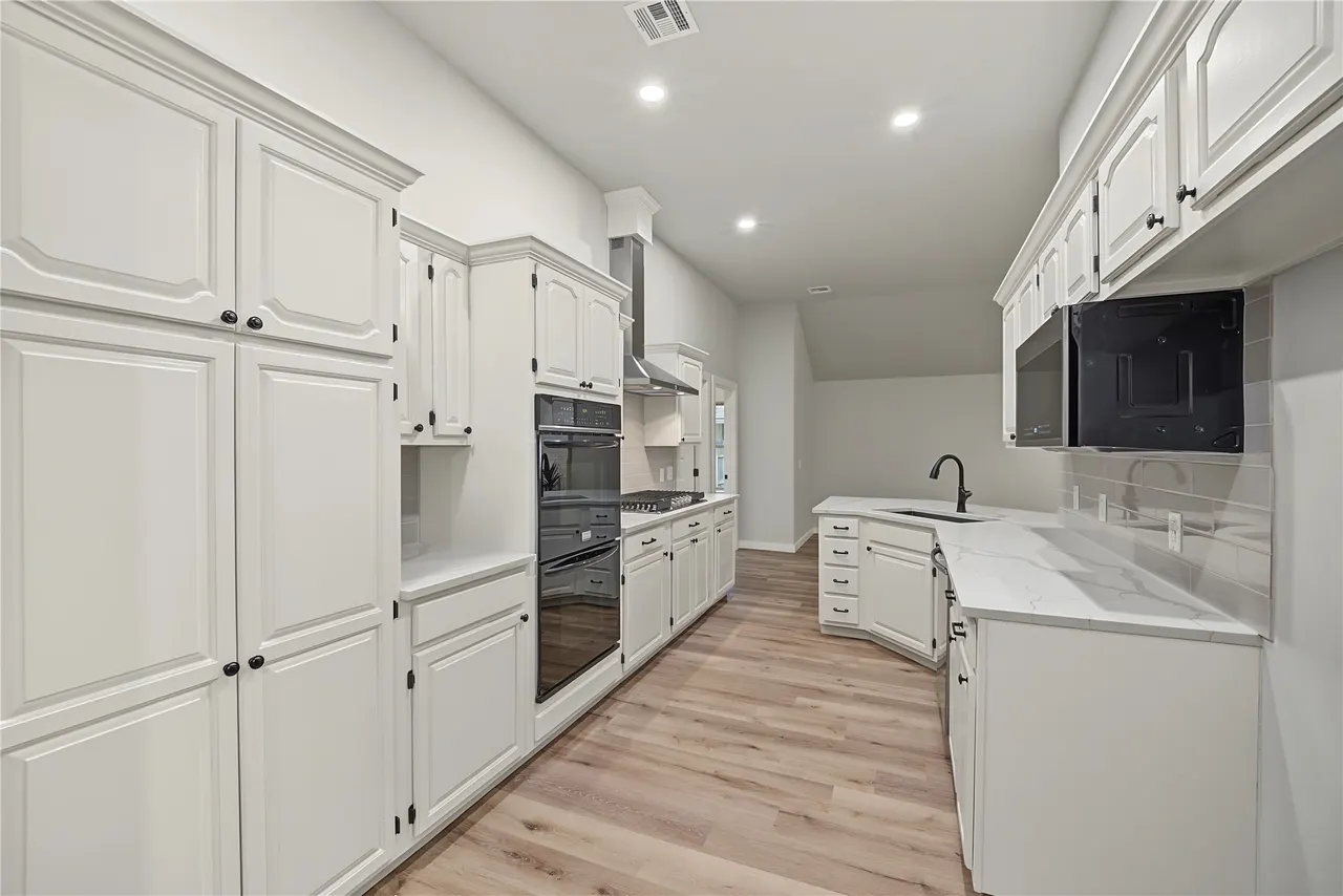 Photo 7 — 10702 E 101st Street N, Owasso, OK 74055