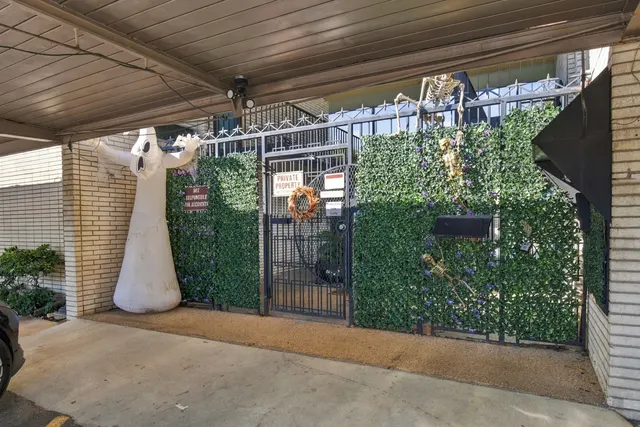 Photo 2 — 3333 E 38th Street 18, Tulsa, OK 74135