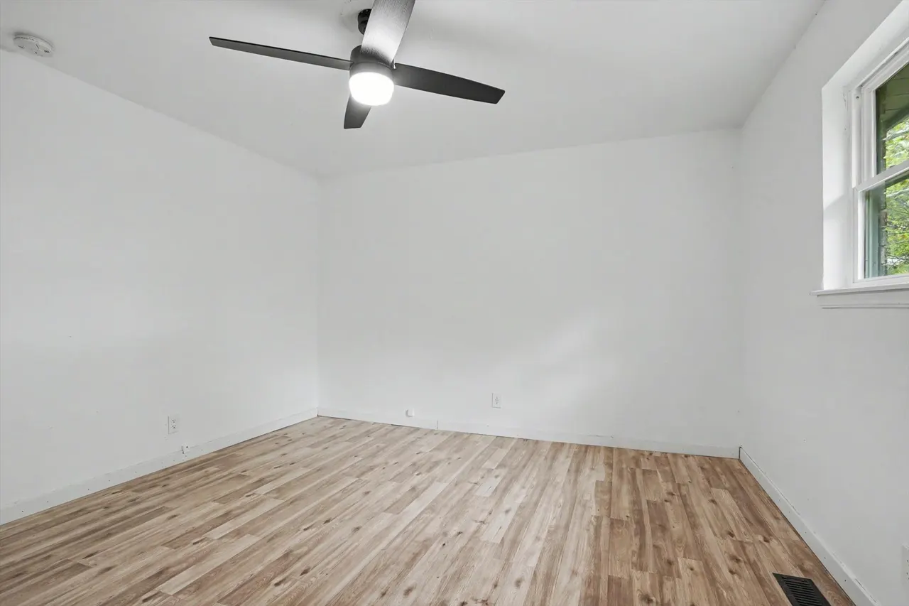 Photo 9 — 1724 S 6th Street, Broken Arrow, OK 74012