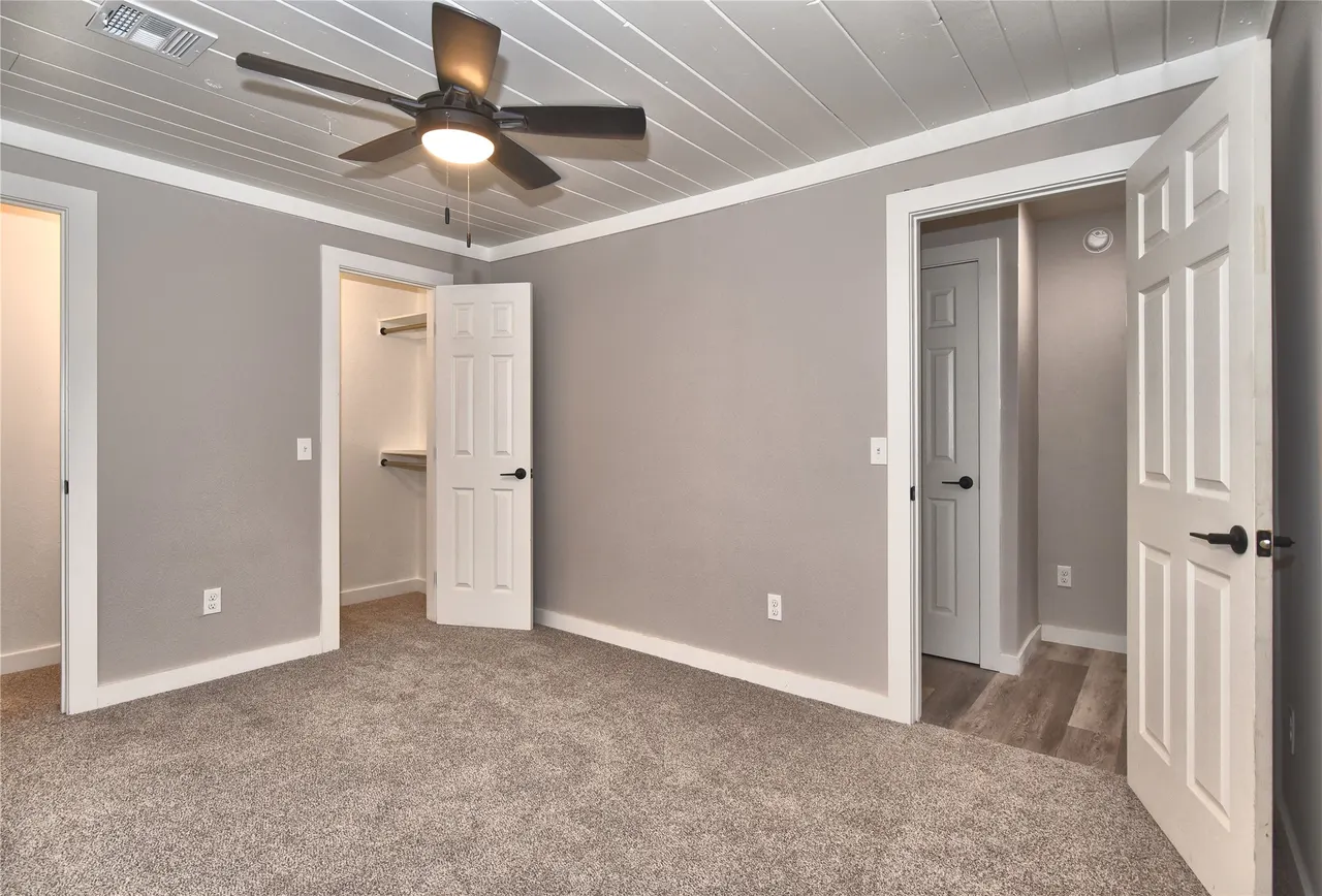 Photo 15 — 3527 E 4th Street, Tulsa, OK 74112