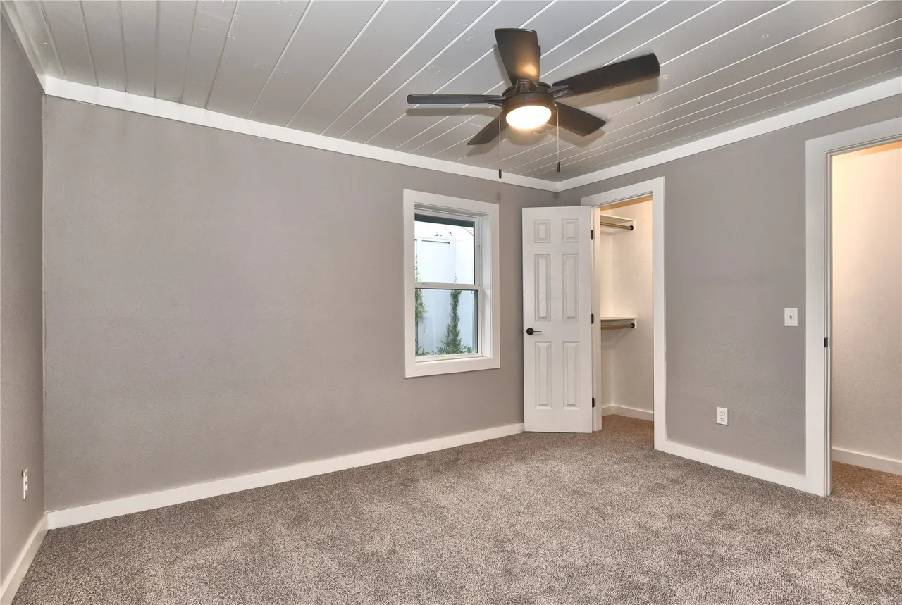 Photo 16 — 3527 E 4th Street, Tulsa, OK 74112