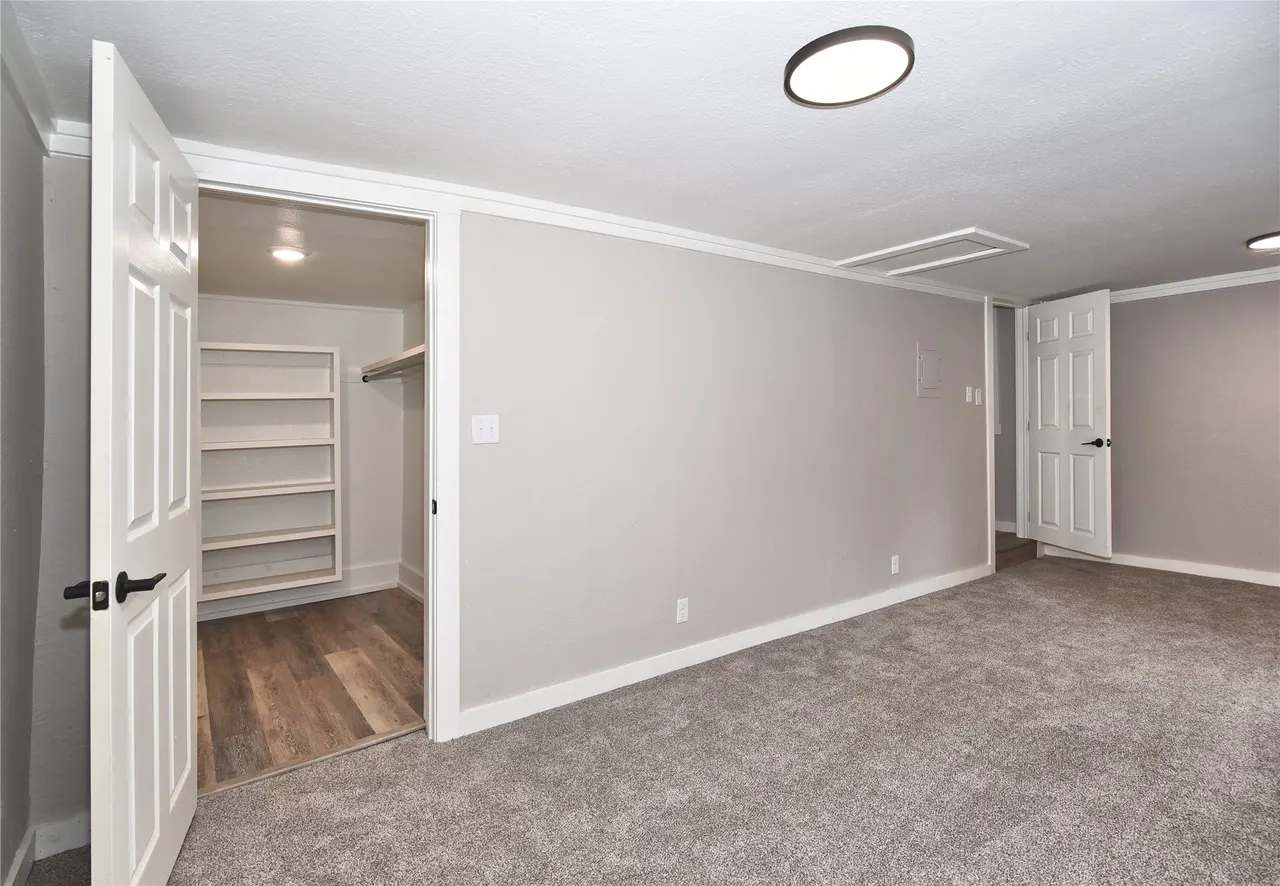 Photo 19 — 3527 E 4th Street, Tulsa, OK 74112