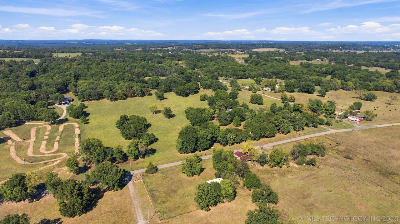 Photo 3 — 14460 W 750 Road, Tahlequah, OK 74464