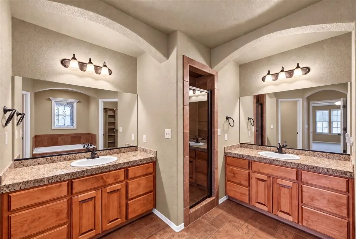 Photo 25 — 23570 Wolf Valley Road, Wister, OK 74966