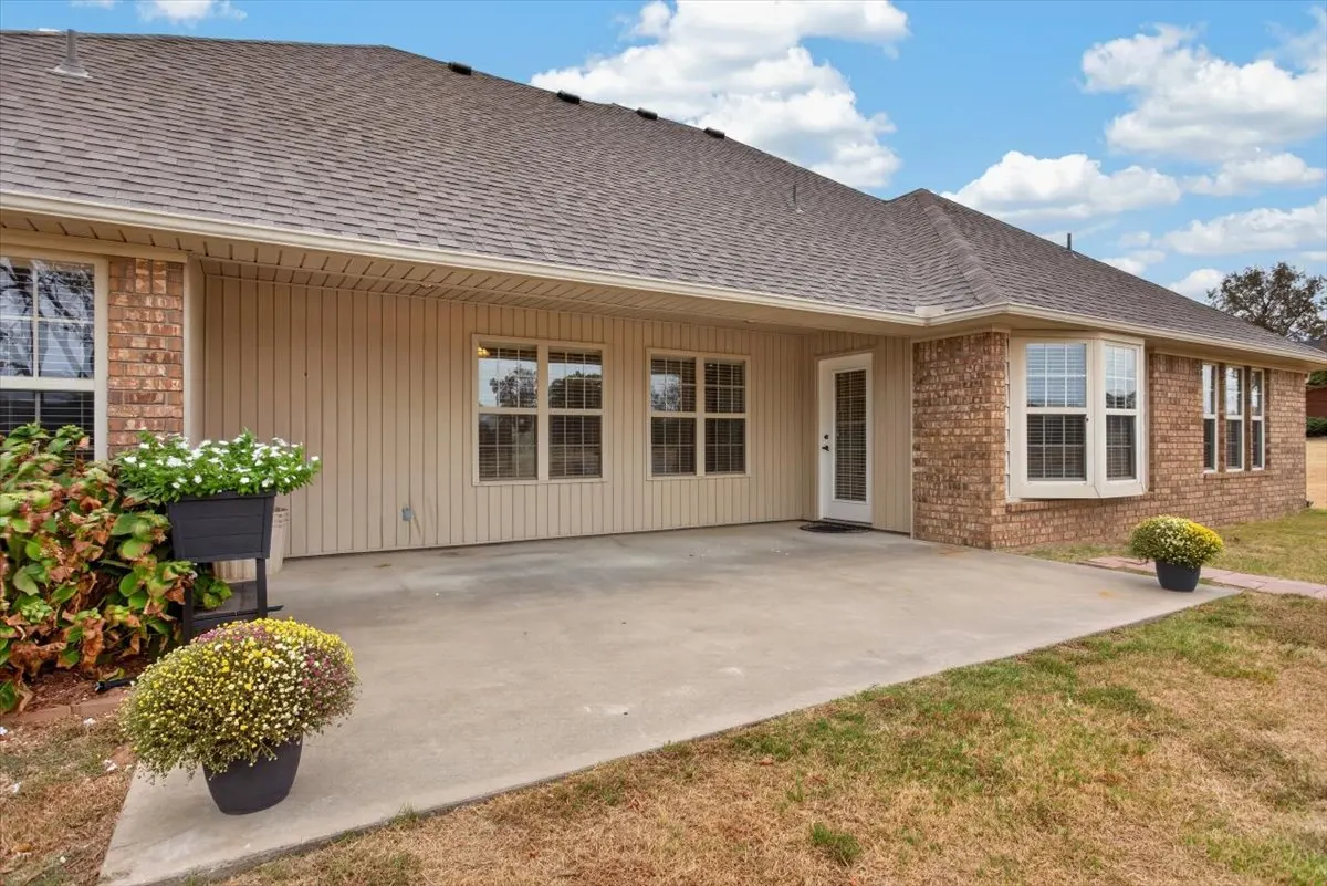 Photo 9 — 23570 Wolf Valley Road, Wister, OK 74966