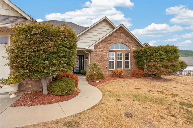 Photo 2 — 23570 Wolf Valley Road, Wister, OK 74966