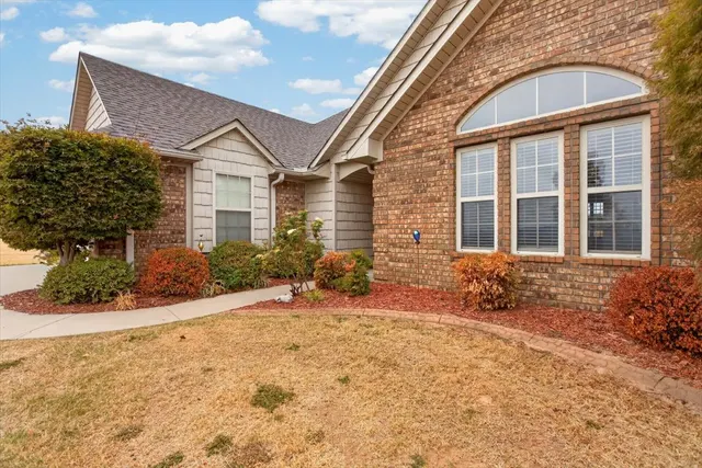 Photo 4 — 23570 Wolf Valley Road, Wister, OK 74966