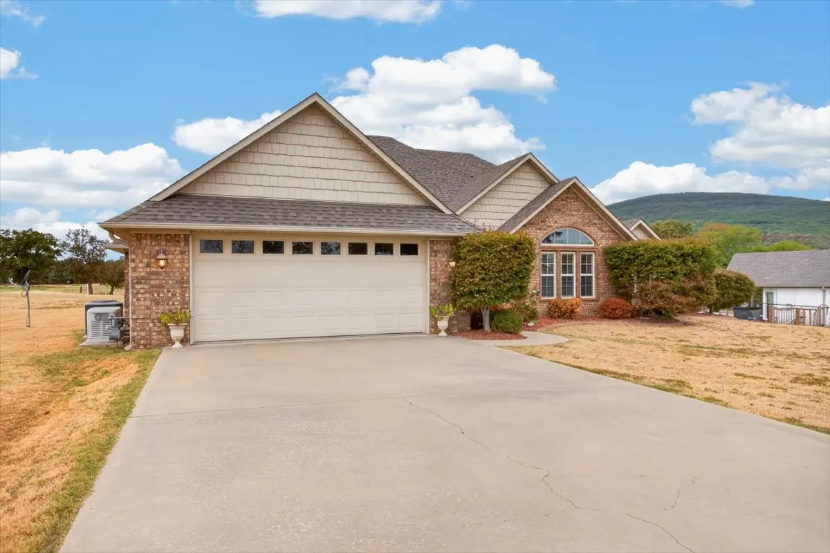 Photo 40 — 23570 Wolf Valley Road, Wister, OK 74966