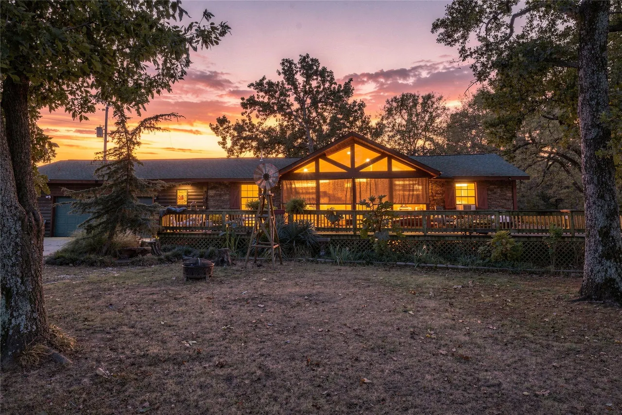 Photo 2 — 447098 E 1000 Road, Gore, OK 74435