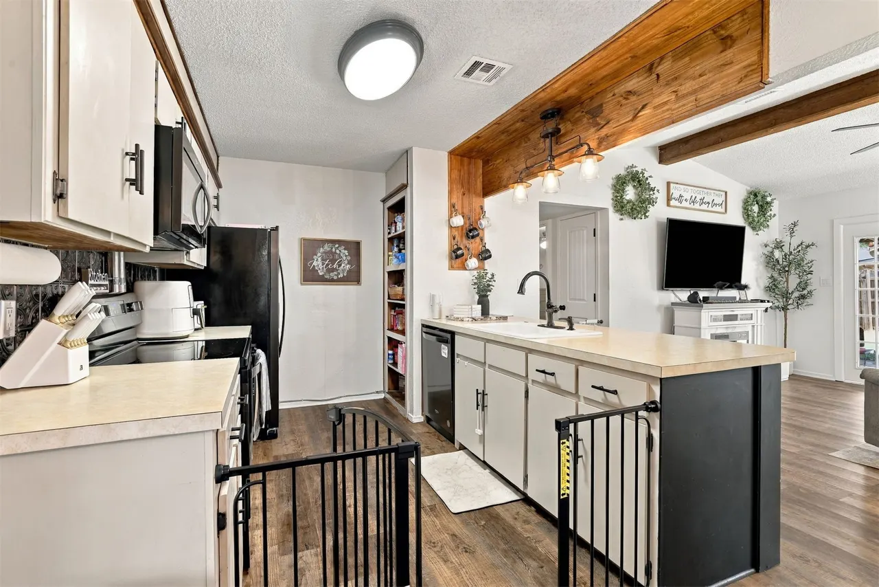 Photo 8 — 5431 Roadrunner Drive, Durant, OK 74701