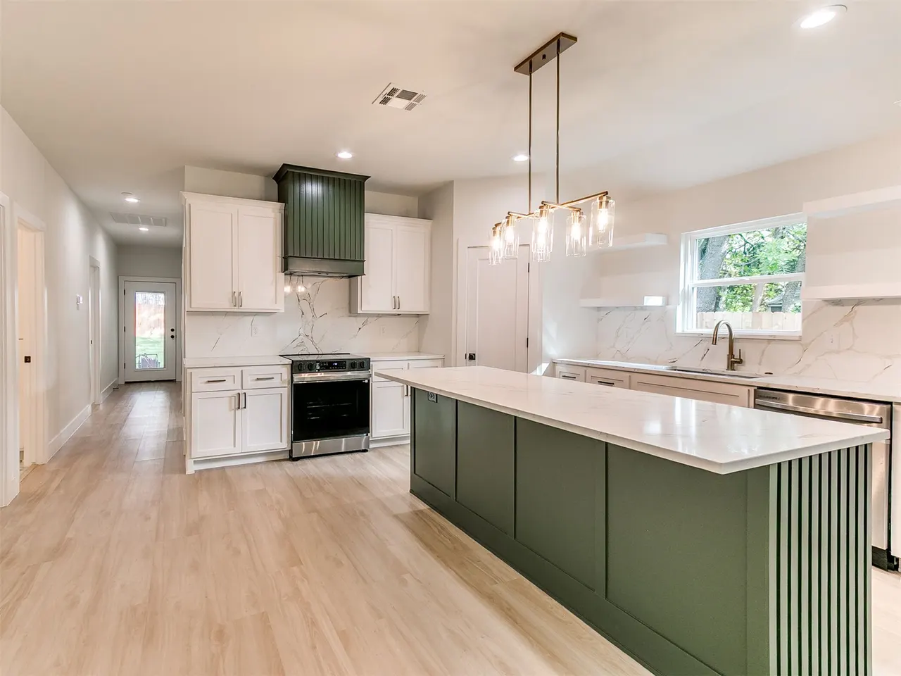 Photo 11 — 1323 N Toledo Avenue, Tulsa, OK 74115