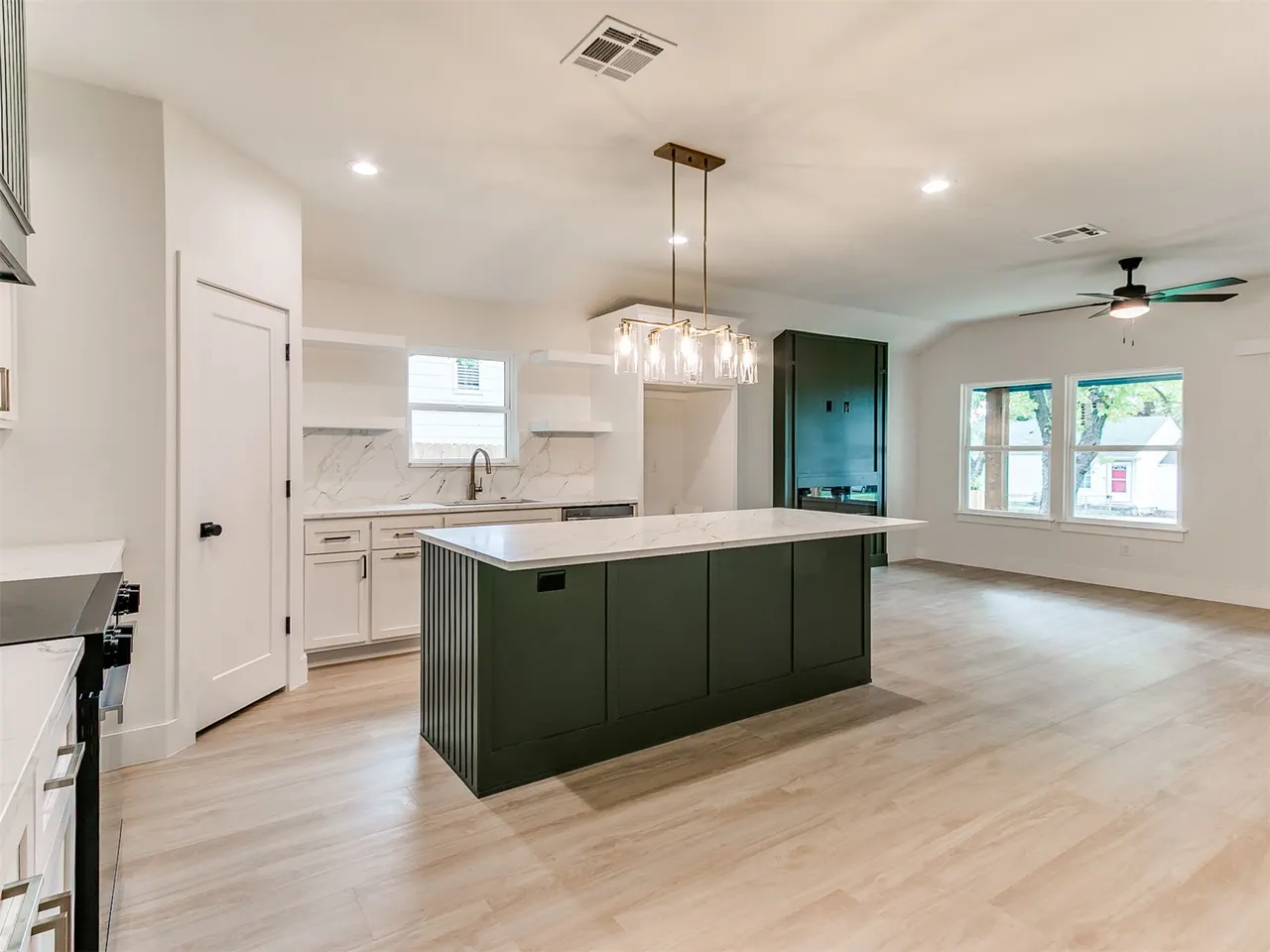 Photo 12 — 1323 N Toledo Avenue, Tulsa, OK 74115