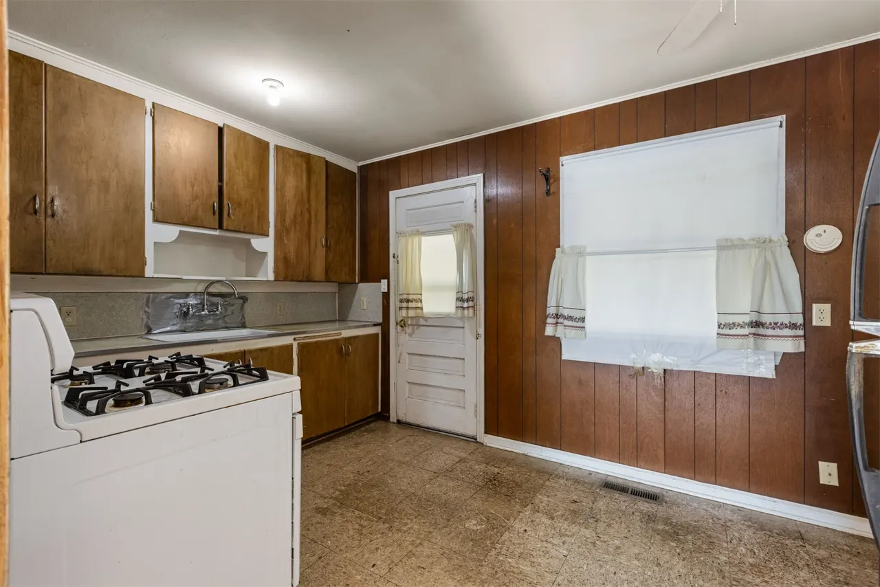 Photo 14 — 4534 S 32nd West Avenue, Tulsa, OK 74107