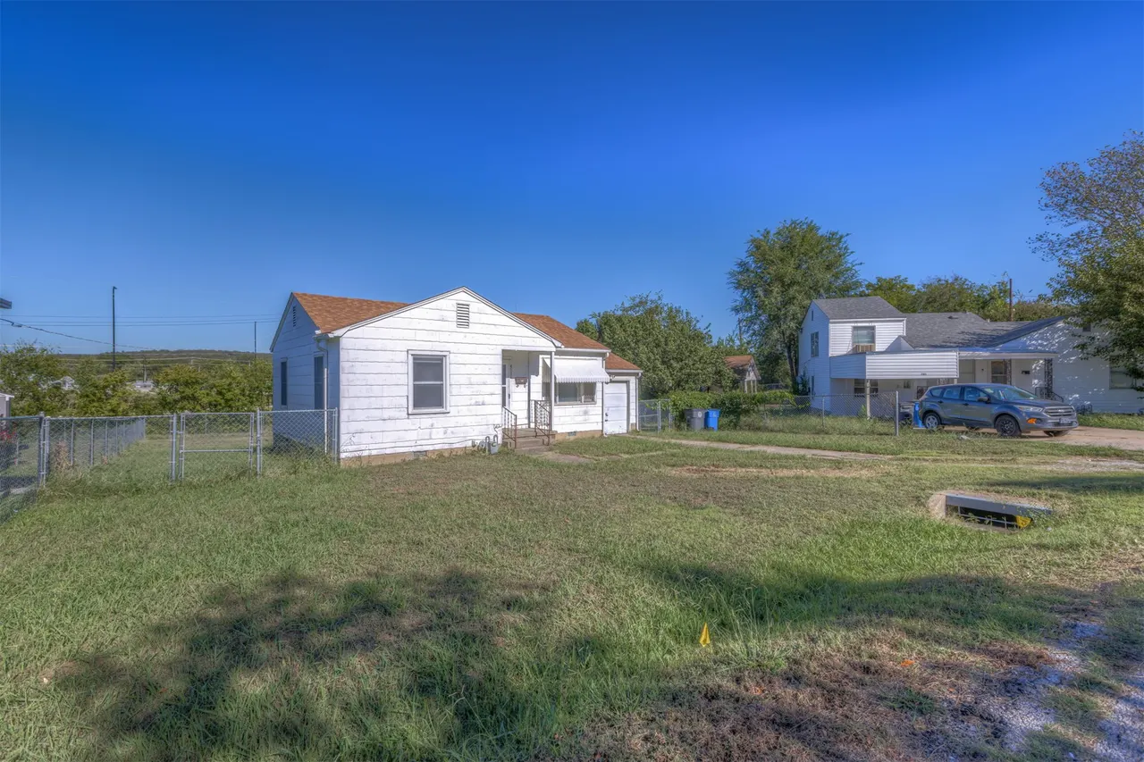 Photo 4 — 4534 S 32nd West Avenue, Tulsa, OK 74107