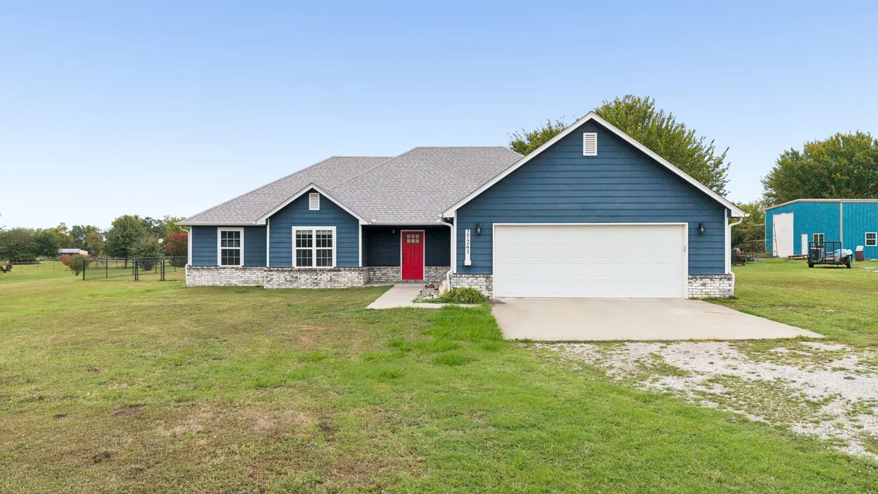 Front exterior — 27241 21st Street, Catoosa, OK 74015