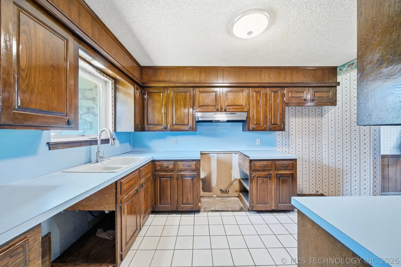Photo 17 — 12203 S 88th EastAvenue, Bixby, OK 74008