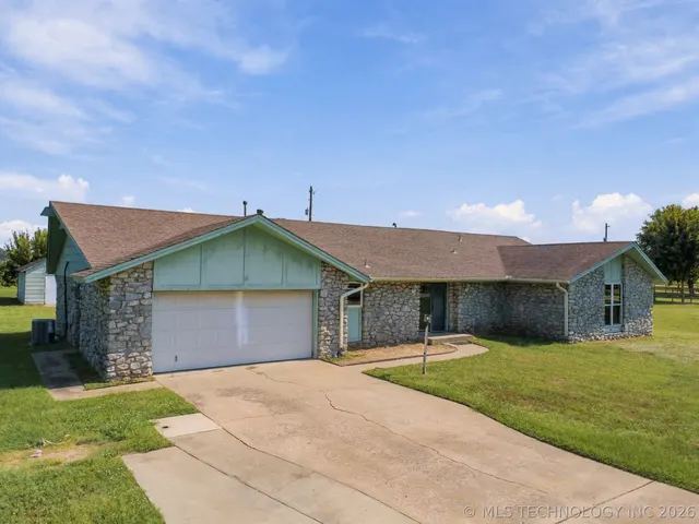 Photo 2 — 12203 S 88th EastAvenue, Bixby, OK 74008