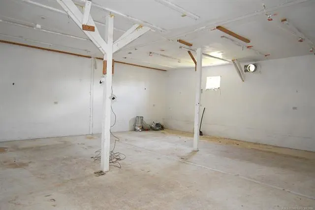 Photo 34 — 107903 S 4570 Road, Sallisaw, OK 74955