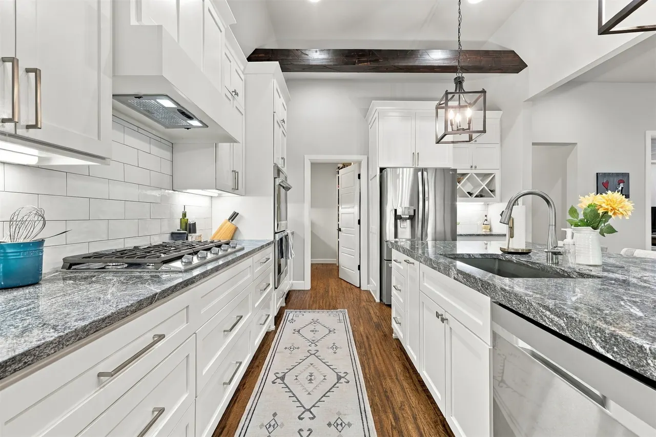Photo 10 — 12907 S 6th Place, Jenks, OK 74037
