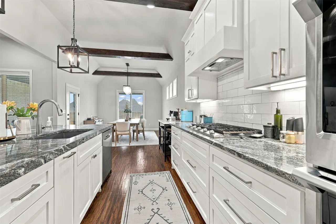 Photo 11 — 12907 S 6th Place, Jenks, OK 74037