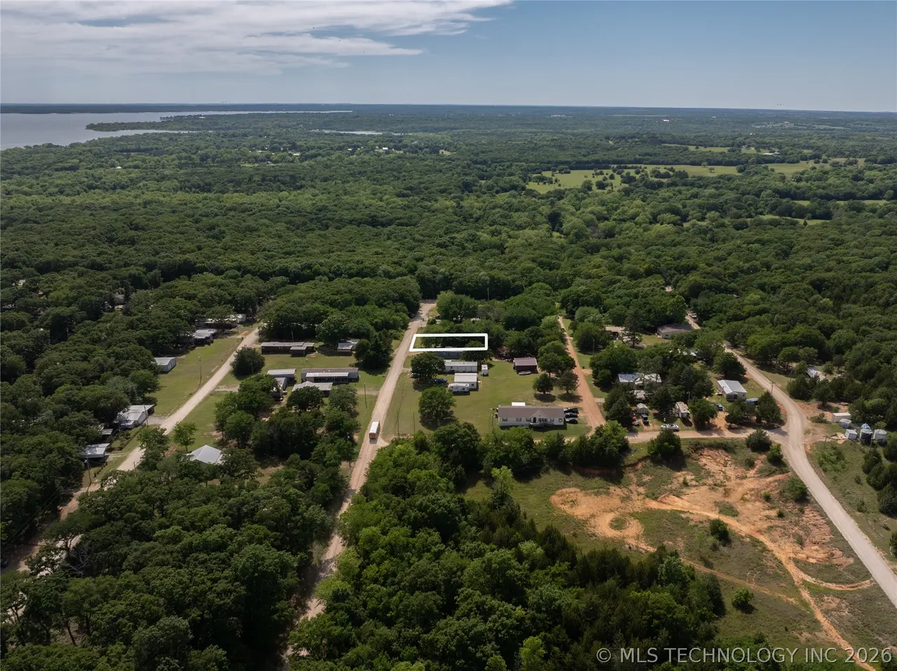 Photo 5 — 2109 Hawk, Kingston, OK 73439