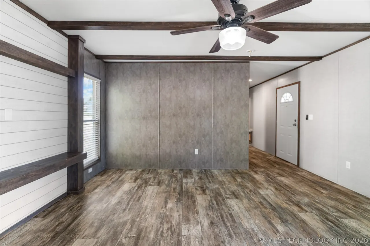 Photo 9 — 2109 Hawk, Kingston, OK 73439